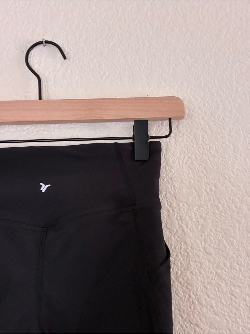 Old Navy  | Like new girls black stretch biker shorts kick shorts size 10-12